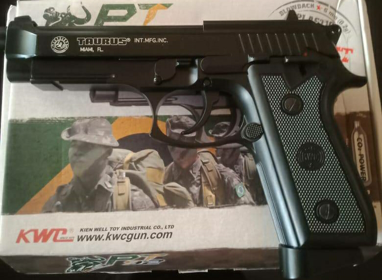 PT 92 Taurus Blowblack